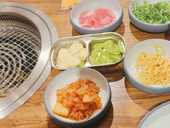 -明洞阿姨·韩式酱蟹烤肉·创意料理(三元桥店)