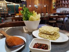 -胡须佬鸡煲四季火锅店(石厦西村直营店)