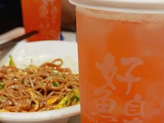蜜桃茶茶-望蓉城·古法酸菜鱼(世纪汇店)