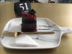 -UNI UNI(环亚凯瑟琳店)