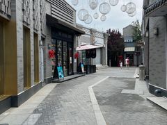 -龙湖星悦荟(颐和店)