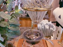 -ZING COFFEE 镜咖啡