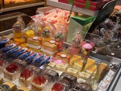-TOUCH泰奇(奉贤宝龙城市广场店)