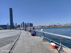 -东港音乐喷泉广场