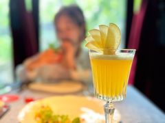 -弦月窗LUNETTE BY AMANDA(复兴路店)