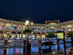 -佛罗伦萨小镇广佛名品奥特莱斯(疏港路店)