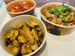 -何记花甲(海岸城旗舰店)