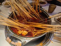 -钢管厂五区小郡肝串串香(蜀都万达店)