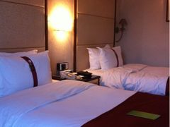 标准间-月亮河温泉度假酒店