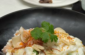 Cantonese Crab Meat with Milk Stir-fry