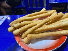 茴香小油条-马路边边串串香(苗栗路店)