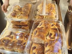 -昆明冠生园·鲜花饼·面包蛋糕(老街店)