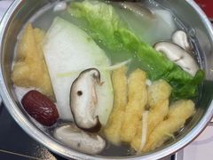 -百品聚旋转火锅(号外店)