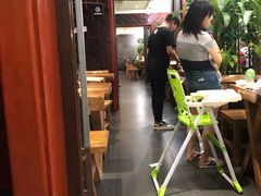 大堂-万记麻辣烫国展总店