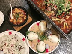 -万重锦·人文川菜馆(骡马市店)