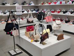 -唯品会(北京国瑞城店)