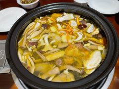 -菌之家·专业纯野生菌火锅·特色炒菌