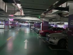 -汇智国际商业中心·停车场