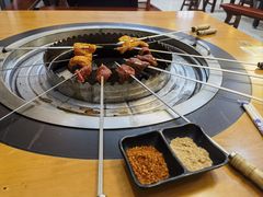 -炭虎子水浒烤肉(梦时代店)