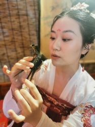 -汉仪华裳汉服馆(打浦桥店)