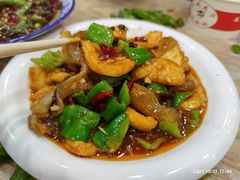 -江城燕子大排档(江汉路步行街店)