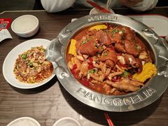 -胖哥俩肉蟹煲(石家庄长安万达店)