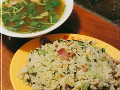 -舒蔡记生煎菜饭(云南中路店)
