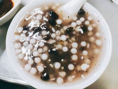 -芳婆糕团店(王府大街店)