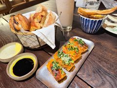 面包篮-幸邻食堂