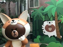 -LINE FRIENDS Garosu-gil Flagship Store