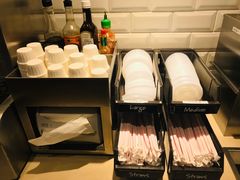 -The Habit Burger Grill 哈比特汉堡(爱琴海店)