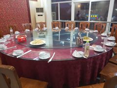 包厢-抹直口特色菜馆(一店)