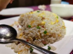 -香巴拉云南餐厅(华莱坞店)