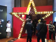 -上海龙之梦万丽酒店