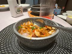 -香山湖渔家大院