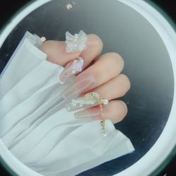 -诗韵坊美甲美睫
