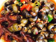 -魏铭鱼头捞饭(晋阳路店)