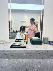 -苏豪美发S A L O N烫发染发