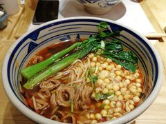 葫芦头豌杂面-头壹号 大油条·老长沙盖码饭(北辰店)