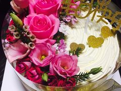 缤纷如你鲜花鲜果裸蛋糕-艾加柒克蛋糕茶歇甜品台(春熙路店)