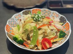 -铭牛烧肉·和牛海鲜自助(高新月牙湖店)