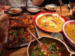 -泥糊破店小酒馆·团建聚餐(南京西路店)