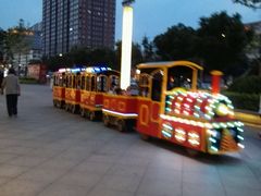 -万达广场(龙湖店)