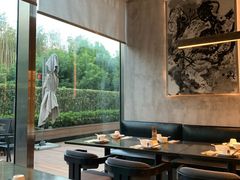 靠窗位-东莱馋房(陆家嘴店)