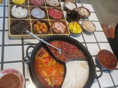 -贰回巷火锅馆(钟楼店)