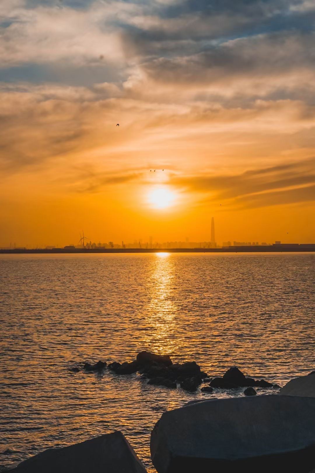 我在黄昏写诗,你在哪里?