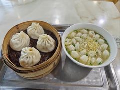 -绿杨馄饨临顿路店