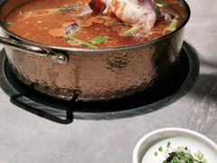 -野山舂·贵州现舂酸汤牛肉(民生路店)
