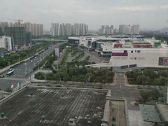 -苏州汇融广场假日酒店