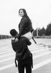 -挪娅婚纱摄影皇家会所